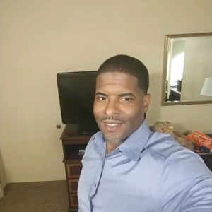 Meet your Posher, Henry